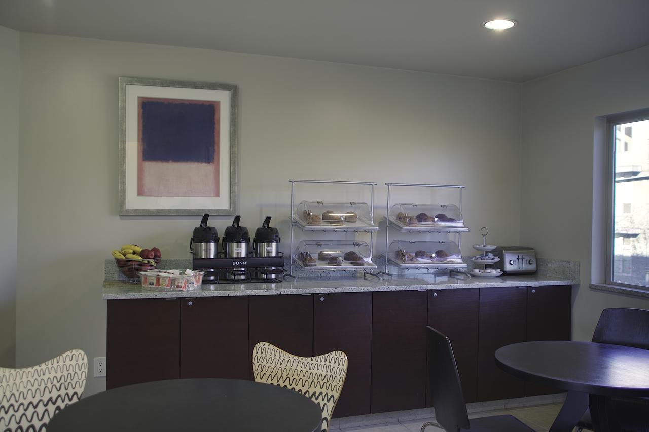 Aladdin Inn And Suites Portland Luaran gambar